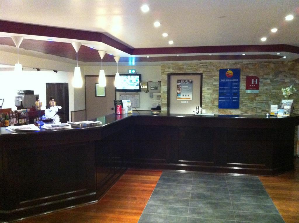 Comfort Hotel Poissy Technoparc Εξωτερικό φωτογραφία