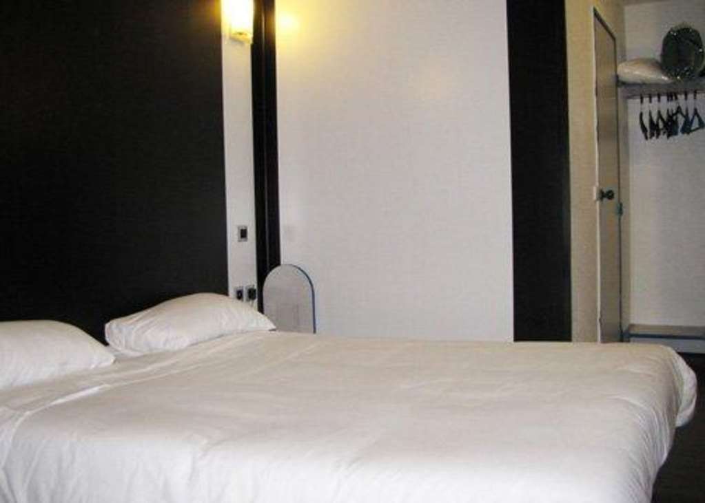 Comfort Hotel Poissy Technoparc Δωμάτιο φωτογραφία