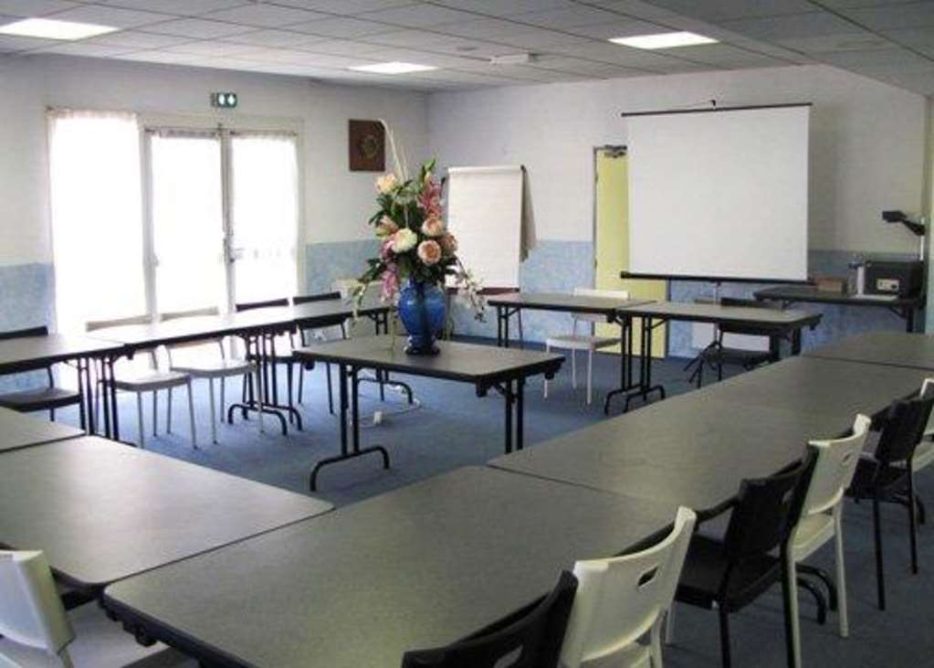 Comfort Hotel Poissy Technoparc Ανέσεις φωτογραφία
